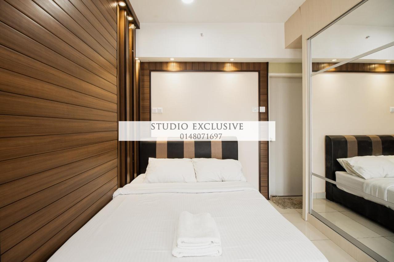 Studio Exclusive Kota Bharu Kültér fotó